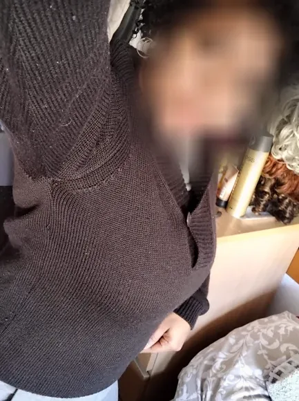 Amira, 39