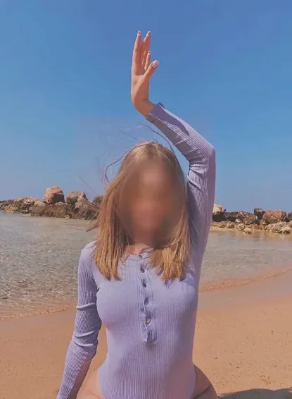 Annika, 27