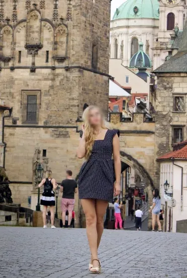 Elena, 29