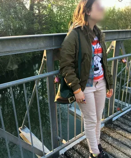 Leyla, 24