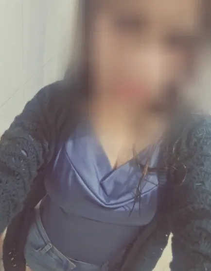 Leyla, 33