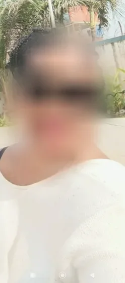 Maike, 25