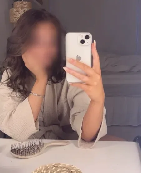 Nina, 20