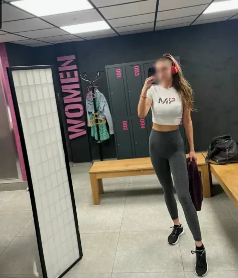 Sarah, 36